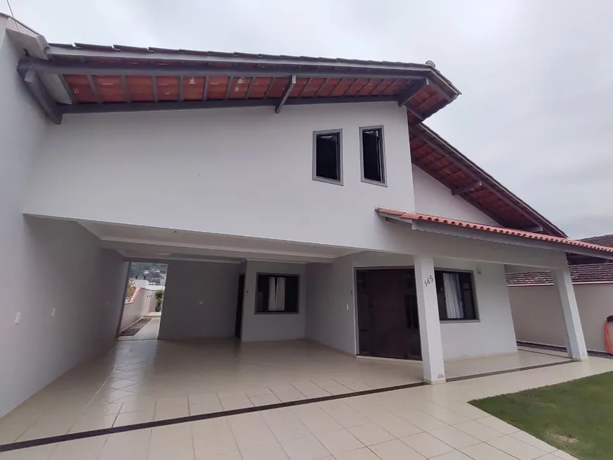 Foto 1 de Casa com 2 Quartos à venda, 185m² em Jaraguá Esquerdo, Jaraguá do Sul