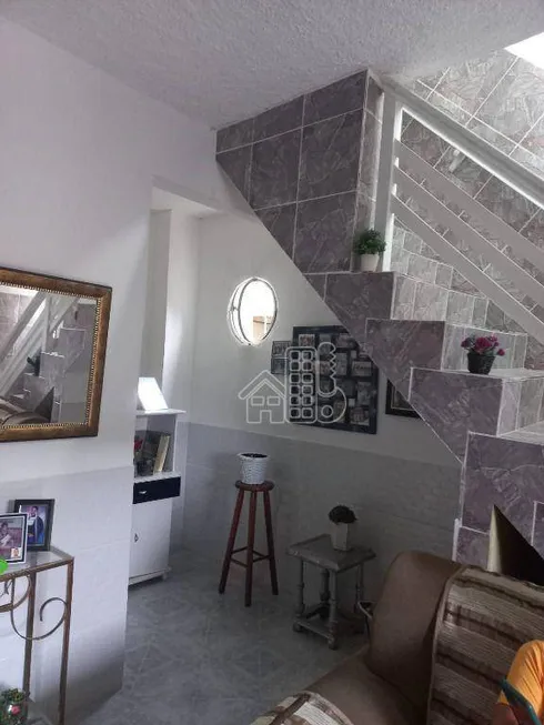 Foto 1 de Casa com 5 Quartos à venda, 327m² em Engenho do Mato, Niterói