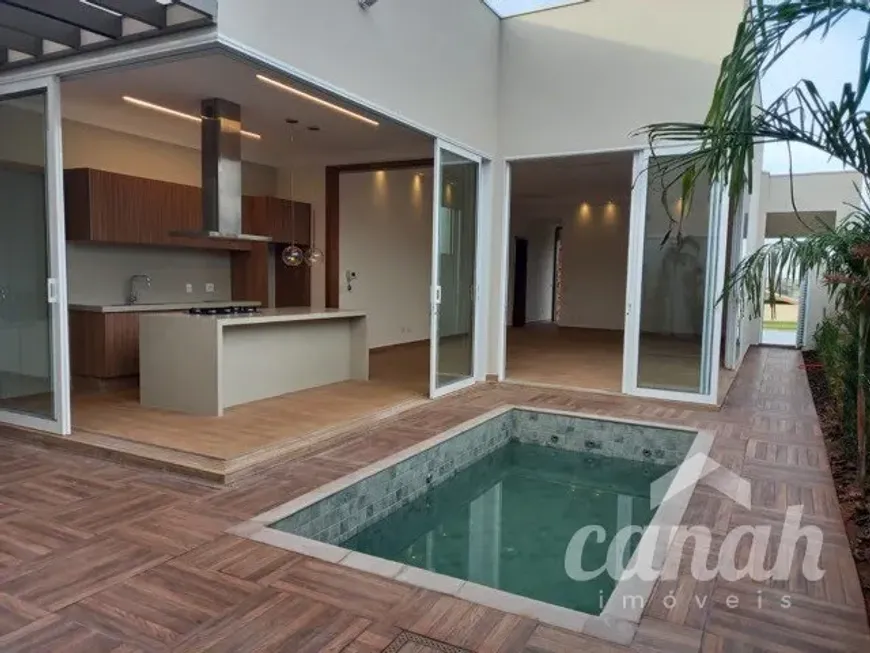 Foto 1 de Casa de Condomínio com 3 Quartos à venda, 205m² em Zona Sul, Ribeirão Preto