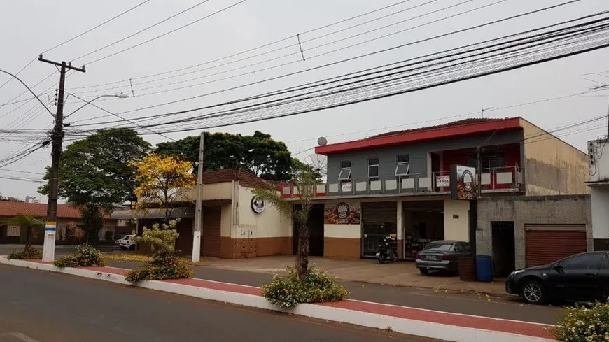 Foto 1 de Sala Comercial para alugar, 242m² em Vila Araponguinha, Arapongas