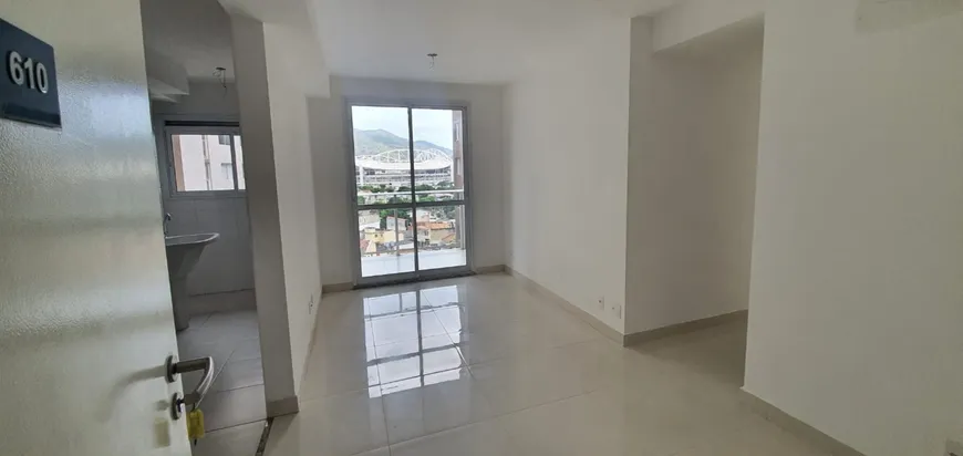 Foto 1 de Apartamento com 2 Quartos à venda, 58m² em Todos os Santos, Rio de Janeiro