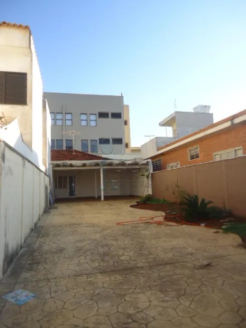 Foto 1 de Casa com 3 Quartos à venda, 155m² em Vila Tibério, Ribeirão Preto
