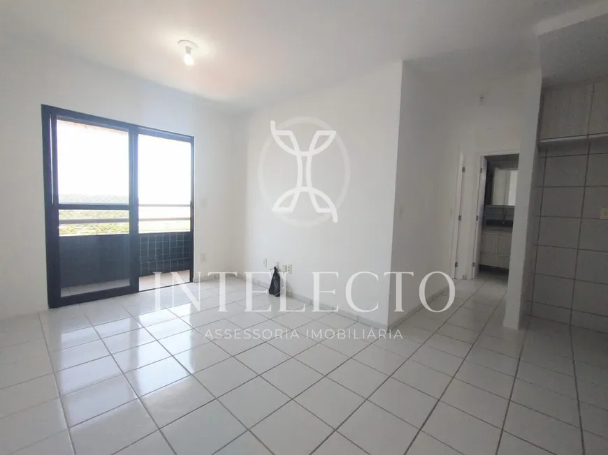 Foto 1 de Apartamento com 2 Quartos à venda, 54m² em Candelária, Natal