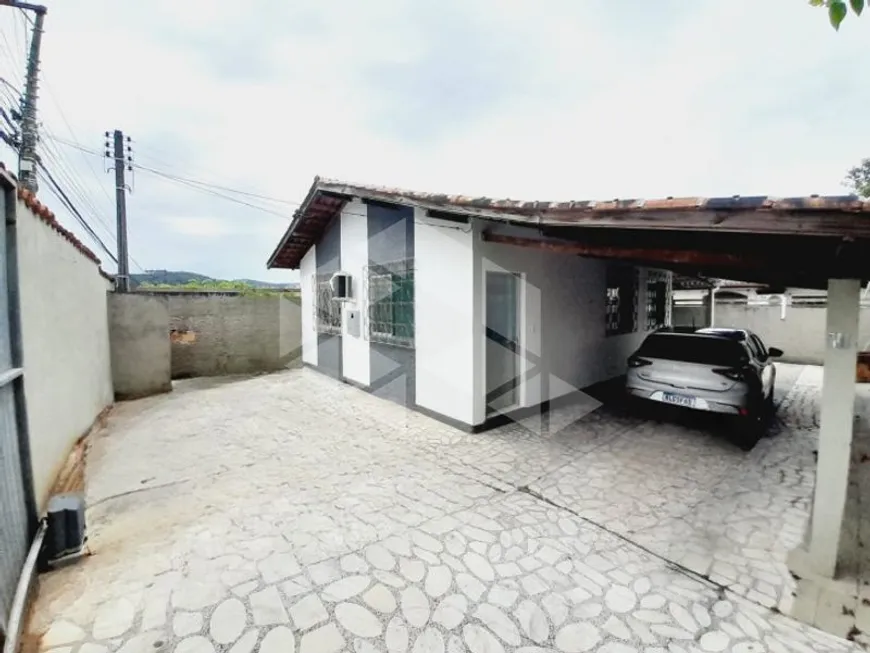 Foto 1 de Casa com 3 Quartos para alugar, 72m² em Picadas do Sul, São José