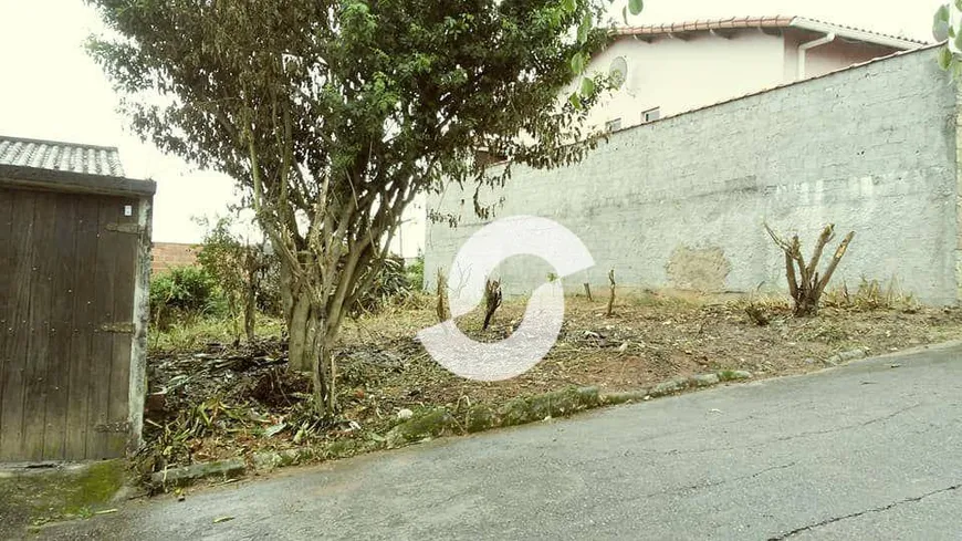 Foto 1 de Lote/Terreno à venda, 200m² em Jardim Nova República, São Gonçalo