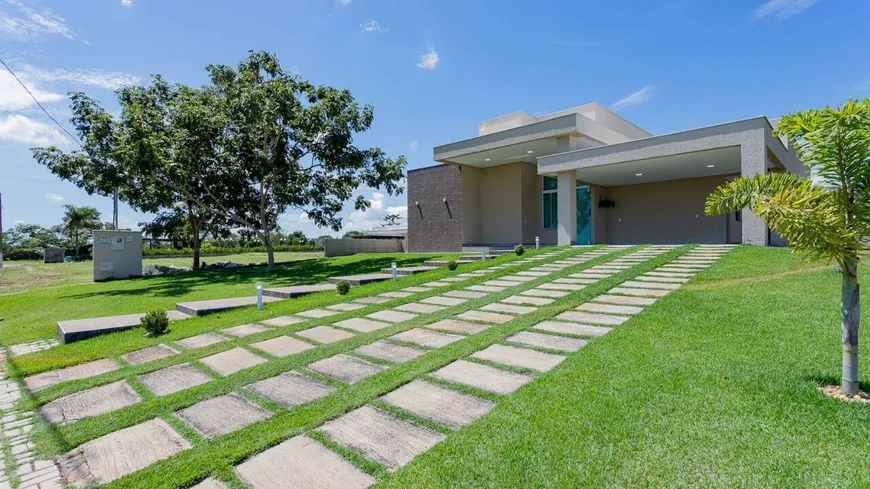 Foto 1 de Casa de Condomínio com 3 Quartos à venda, 263m² em Centro, Hidrolândia