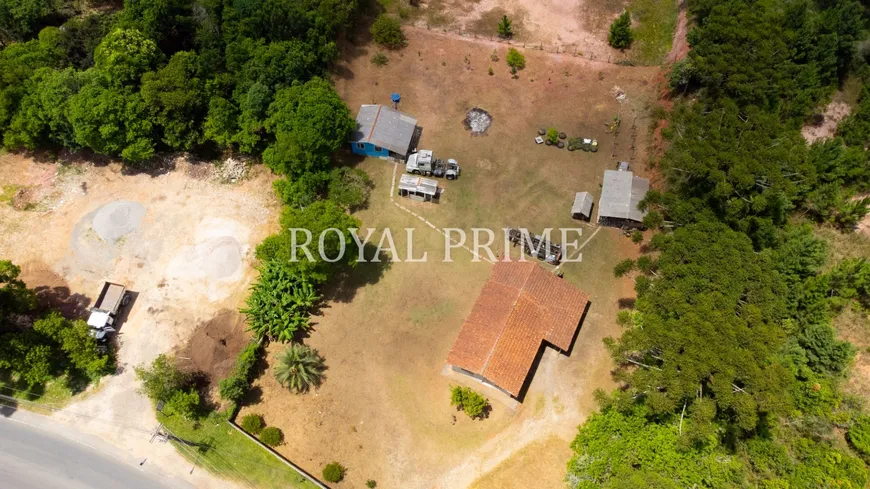 Foto 1 de Fazenda/Sítio com 5 Quartos à venda, 200m² em Centro, Quatro Barras