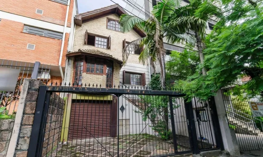 Foto 1 de Casa com 4 Quartos à venda, 330m² em Petrópolis, Porto Alegre