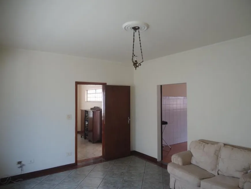 Foto 1 de Casa com 3 Quartos à venda, 221m² em Vila Santa Catarina, Americana