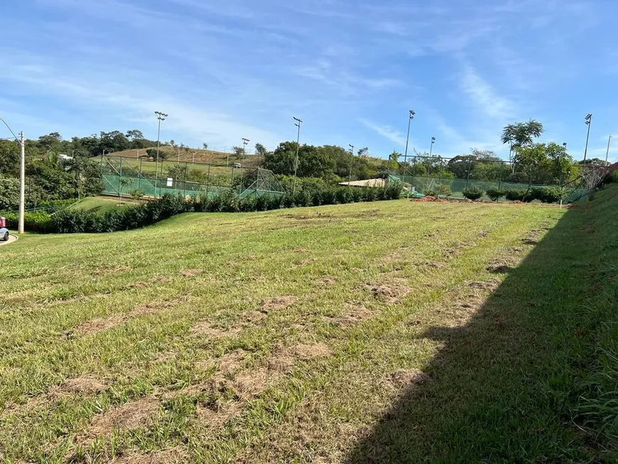 Foto 1 de Lote/Terreno à venda, 556m² em Jardins Bolonha, Senador Canedo