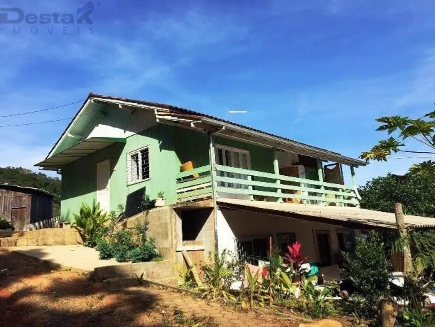 Foto 1 de Casa com 2 Quartos à venda, 153m² em Morro da Bina, Biguaçu
