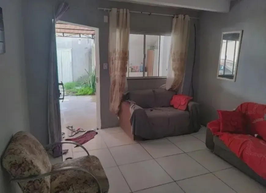 Foto 1 de Casa com 2 Quartos à venda, 60m² em Centro, Lauro de Freitas