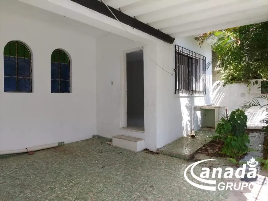 Foto 1 de Casa com 3 Quartos para alugar, 102m² em Km 18, Osasco