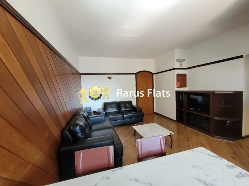 Foto 1 de Flat com 1 Quarto para alugar, 46m² em Moema, São Paulo