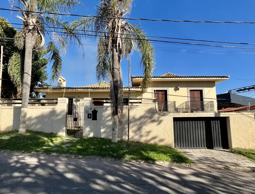 Foto 1 de Casa com 4 Quartos à venda, 335m² em Jardim das Paineiras, Campinas