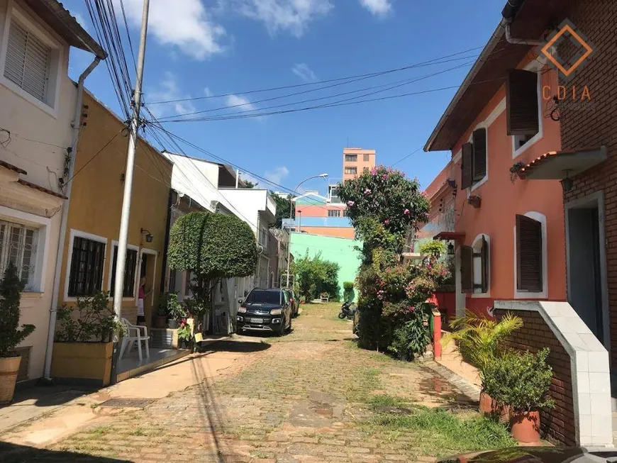 Foto 1 de Casa de Condomínio com 3 Quartos à venda, 120m² em Bela Vista, São Paulo