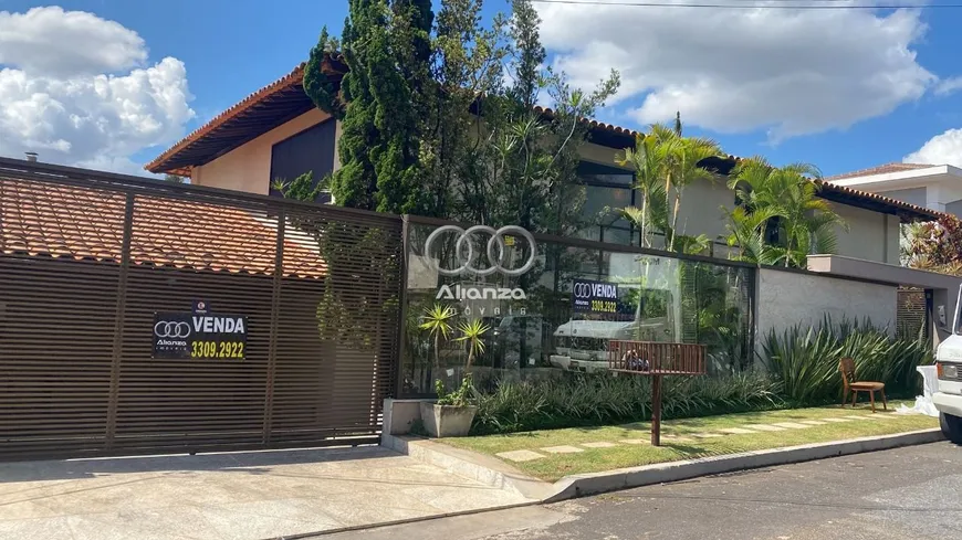 Foto 1 de Casa com 5 Quartos para alugar, 542m² em Belvedere, Belo Horizonte