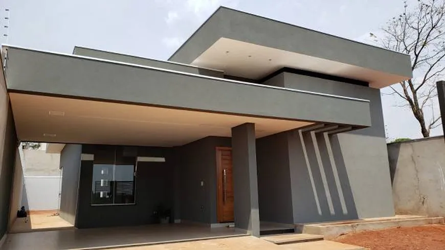 Foto 1 de Casa com 3 Quartos à venda, 120m² em Vila Morumbi, Campo Grande