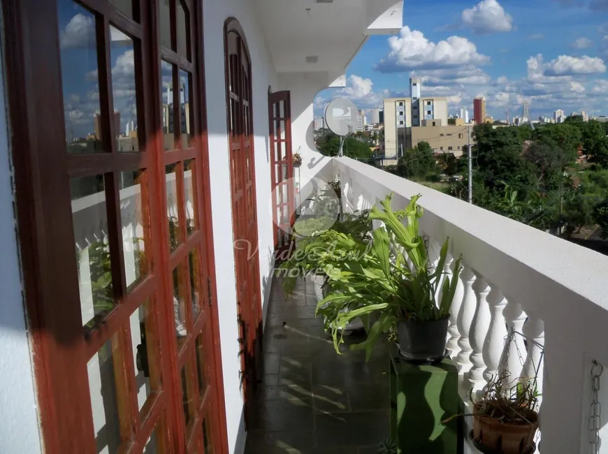 Foto 1 de Apartamento com 4 Quartos à venda, 263m² em Vila Rossi Borghi E Siqueira, Campinas