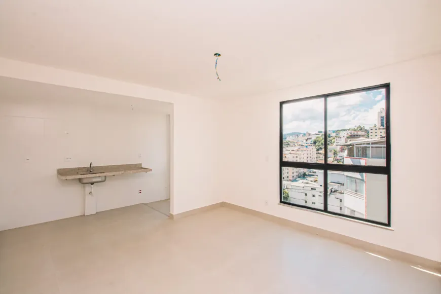 Foto 1 de Apartamento com 1 Quarto à venda, 40m² em São Mateus, Juiz de Fora