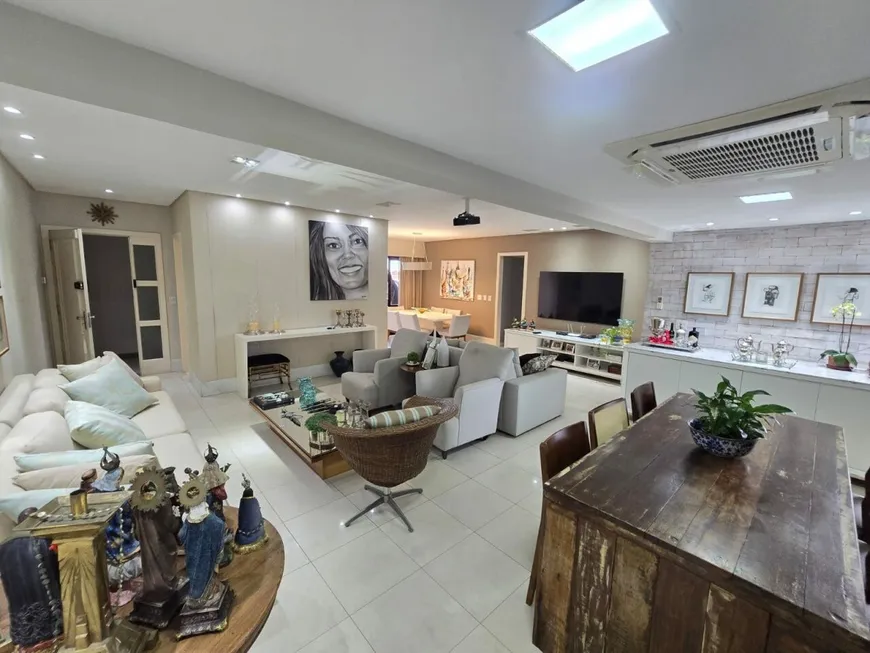 Foto 1 de Apartamento com 3 Quartos à venda, 164m² em Horto Florestal, Salvador