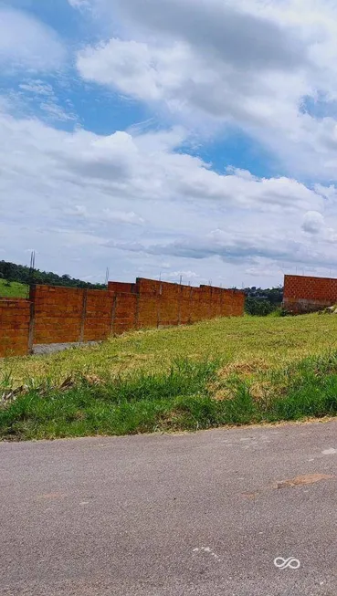 Foto 1 de Lote/Terreno à venda, 300m² em Nova Jaguariuna , Jaguariúna