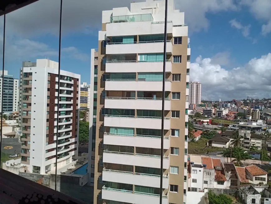 Foto 1 de Apartamento com 1 Quarto à venda, 54m² em Armação, Salvador