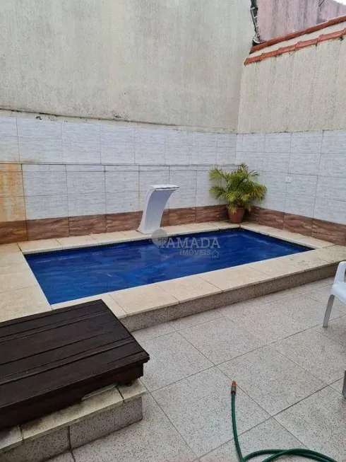 Foto 1 de Sobrado com 4 Quartos à venda, 250m² em Jardim Nossa Senhora do Carmo, São Paulo