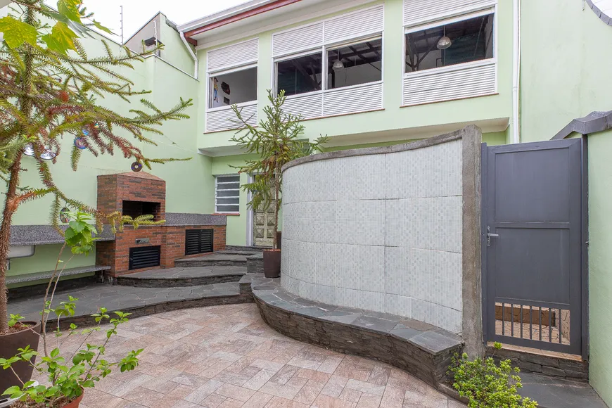 Foto 1 de Casa com 4 Quartos à venda, 300m² em Moema, São Paulo