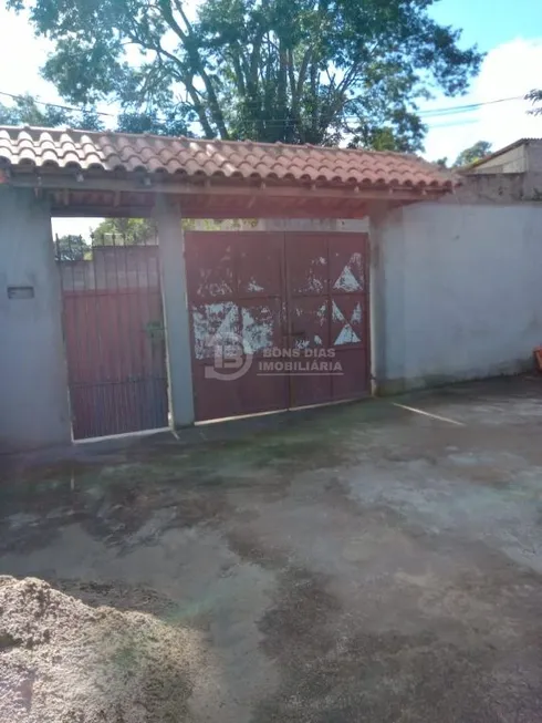 Foto 1 de Fazenda/Sítio com 3 Quartos à venda, 150m² em , Santa Branca