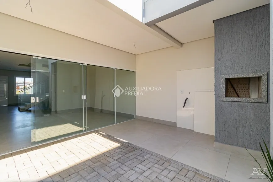 Foto 1 de Sobrado com 3 Quartos à venda, 122m² em Estância Velha, Canoas