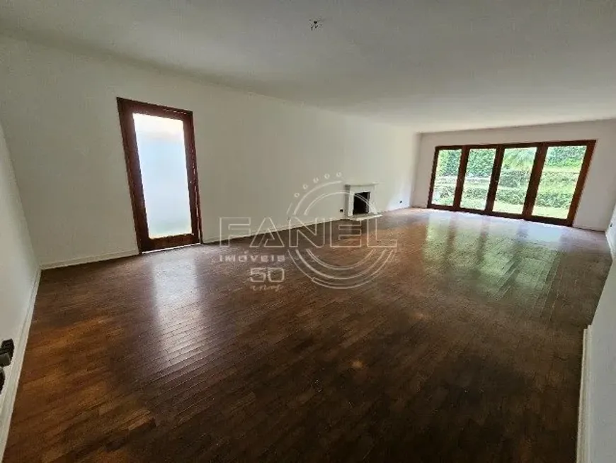 Foto 1 de Casa com 4 Quartos à venda, 225m² em Morumbi, São Paulo