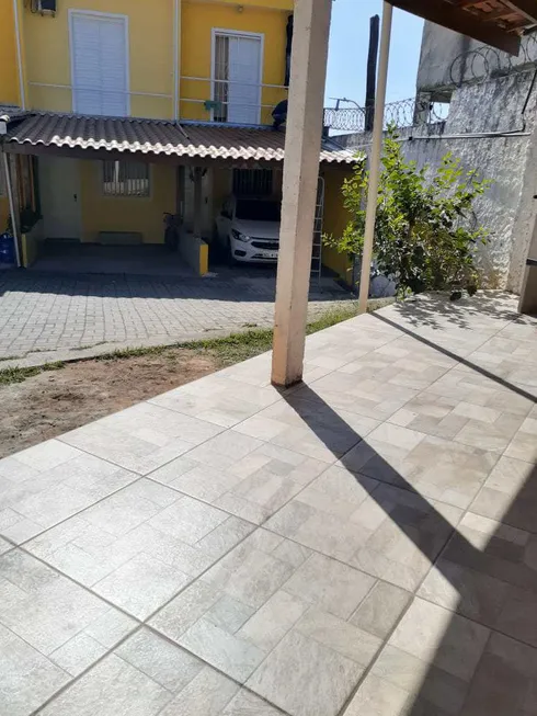 Foto 1 de Casa com 2 Quartos à venda, 66m² em Vila Santo Antonio da Boa Vista, Itapevi