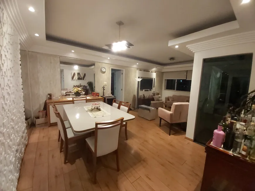 Foto 1 de Apartamento com 3 Quartos à venda, 119m² em Pompeia, Santos