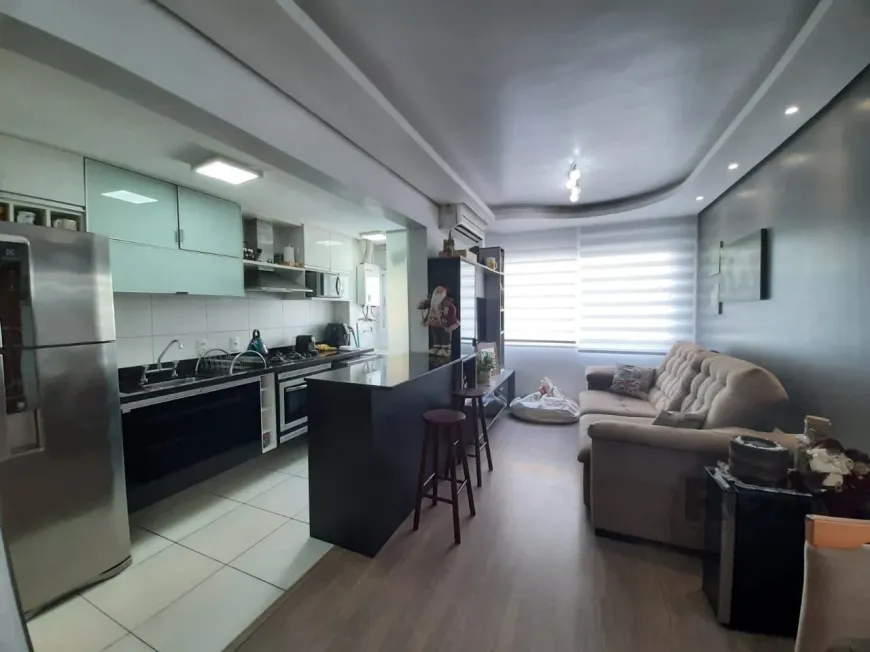 Foto 1 de Apartamento com 2 Quartos à venda, 53m² em Santana, Porto Alegre