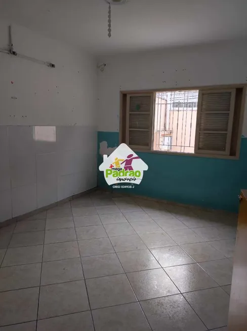 Foto 1 de Casa com 4 Quartos para alugar, 250m² em Vila Milton, Guarulhos