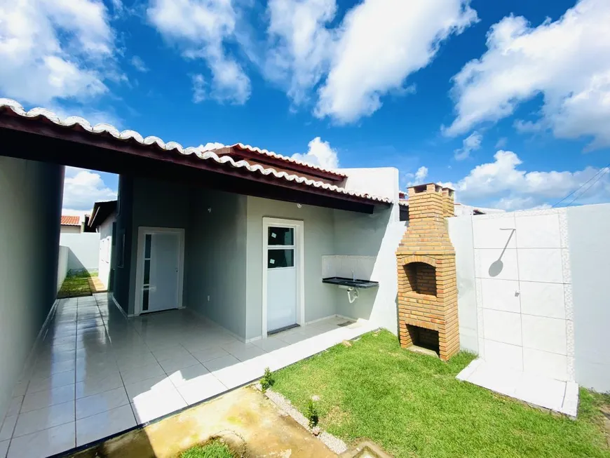 Foto 1 de Casa com 2 Quartos à venda, 84m² em Gereraú, Itaitinga