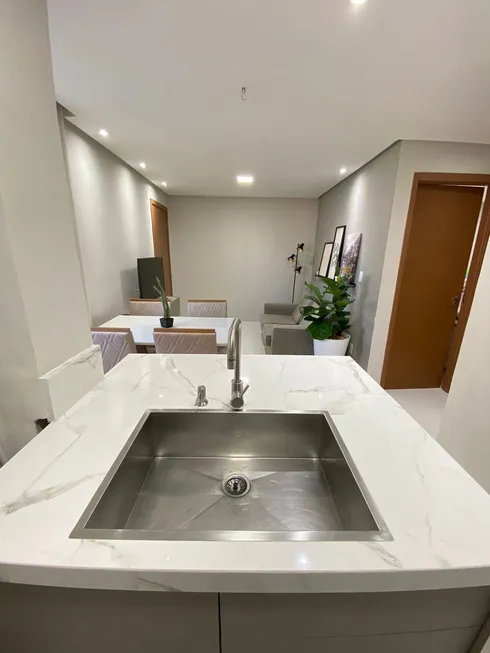Foto 1 de Apartamento com 2 Quartos à venda, 42m² em Boa Uniao Abrantes, Camaçari