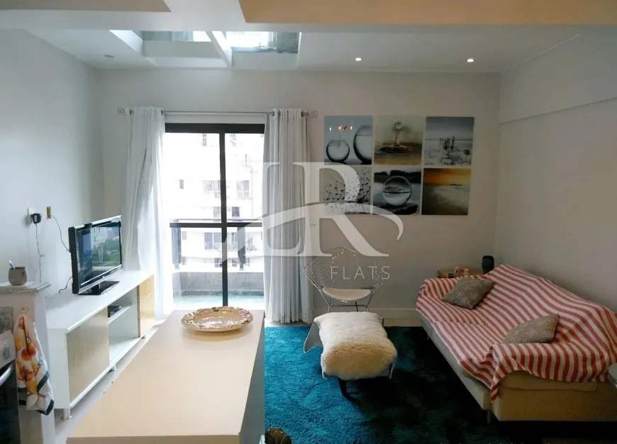 Foto 1 de Flat com 1 Quarto para alugar, 52m² em Moema, São Paulo