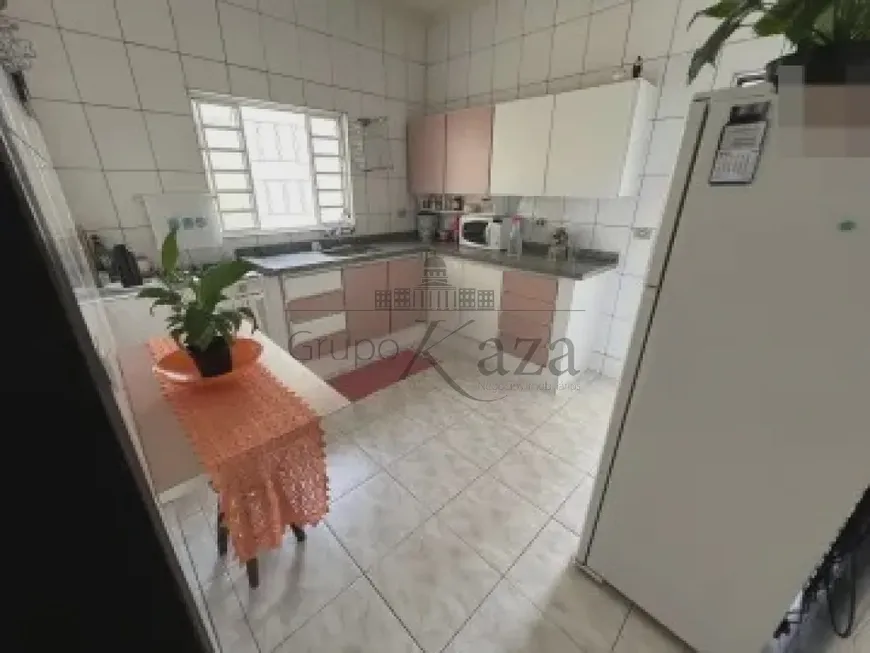 Foto 1 de Casa com 3 Quartos à venda, 91m² em Jardim das Industrias, Jacareí