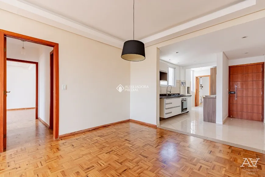 Foto 1 de Apartamento com 3 Quartos à venda, 105m² em Centro Histórico, Porto Alegre