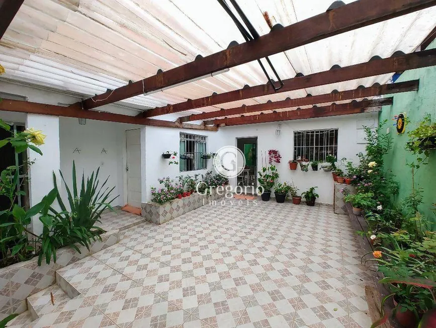 Foto 1 de Sobrado com 5 Quartos à venda, 180m² em Jardim Ester, São Paulo