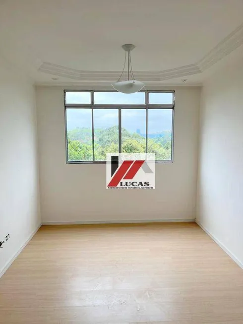 Foto 1 de Apartamento com 2 Quartos à venda, 53m² em Jardim Caiapia, Cotia