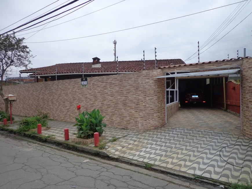 Foto 1 de Casa com 3 Quartos à venda, 130m² em Vila Santo Antônio, Guarujá