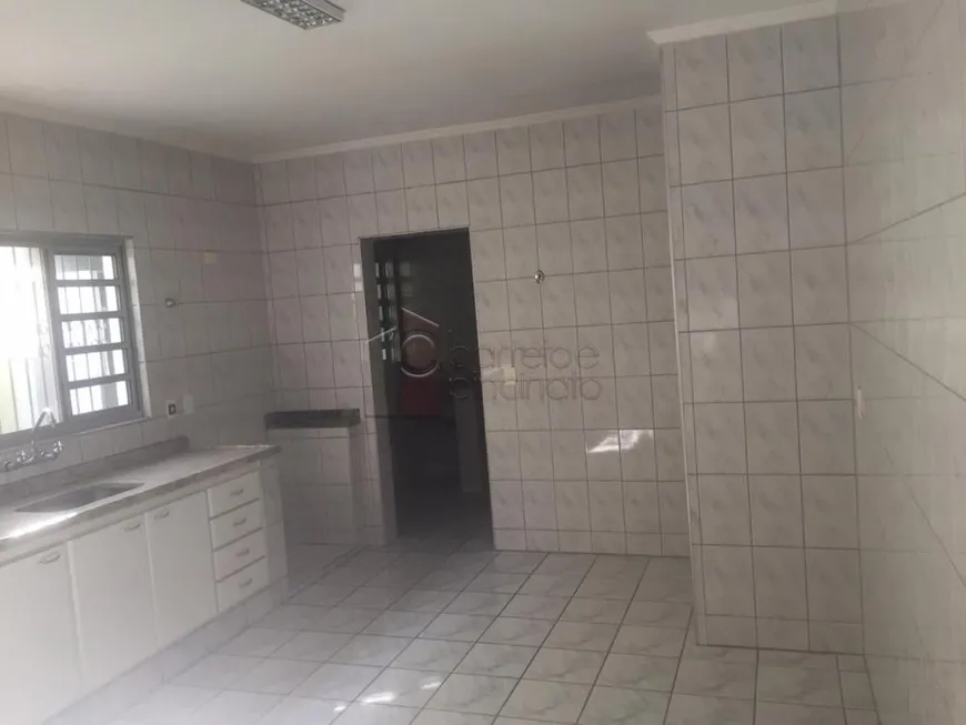 Foto 1 de Casa com 4 Quartos à venda, 200m² em Anhangabau, Jundiaí