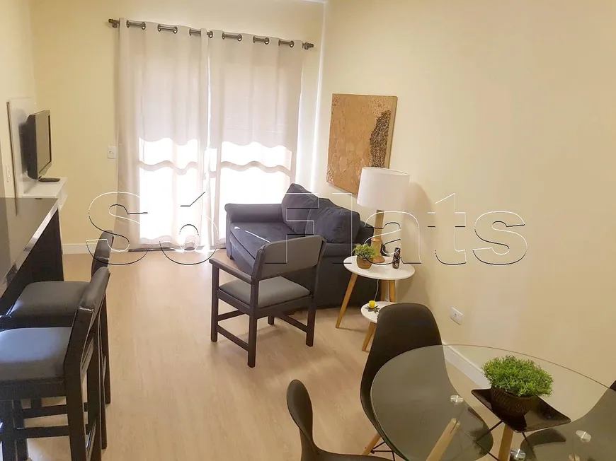 Foto 1 de Flat com 1 Quarto à venda, 42m² em Vila Nova Conceição, São Paulo