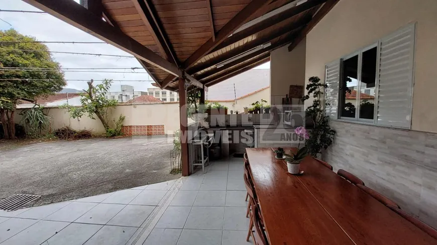 Foto 1 de Casa com 5 Quartos à venda, 235m² em Trindade, Florianópolis