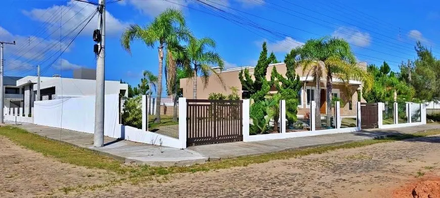 Foto 1 de Casa com 3 Quartos à venda, 144m² em Balneário Bella Torres, Passo de Torres