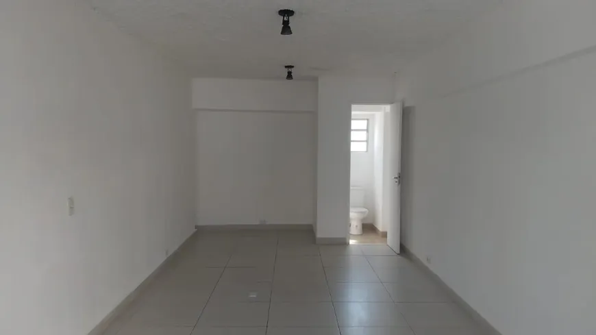 Foto 1 de Sala Comercial para alugar, 22m² em Centro, São Gonçalo