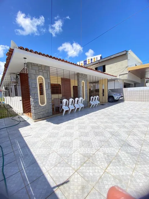 Foto 1 de Casa com 4 Quartos à venda, 442m² em Expedicionários, João Pessoa